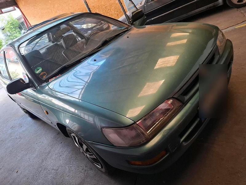 Grün Gebraucht 1994 Toyota Corolla Kleinwagen | 1.750 € - Bild 1/4
