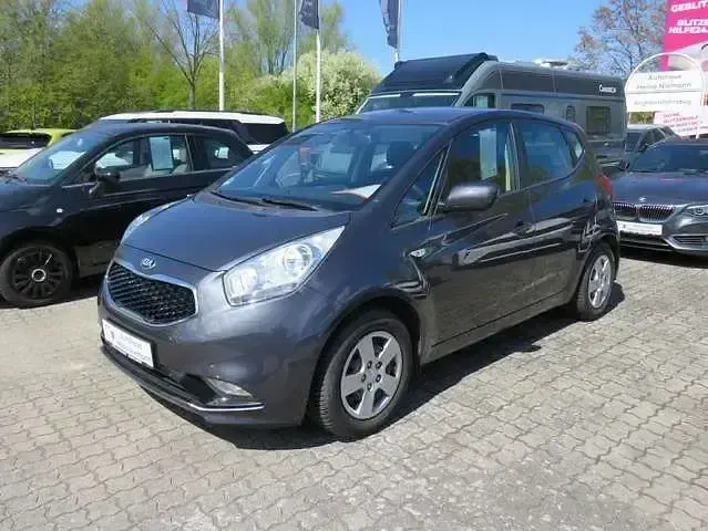 Gebraucht Kia Venga Attract 90 PS (66 kW) 2017 Grau Kleinwagen