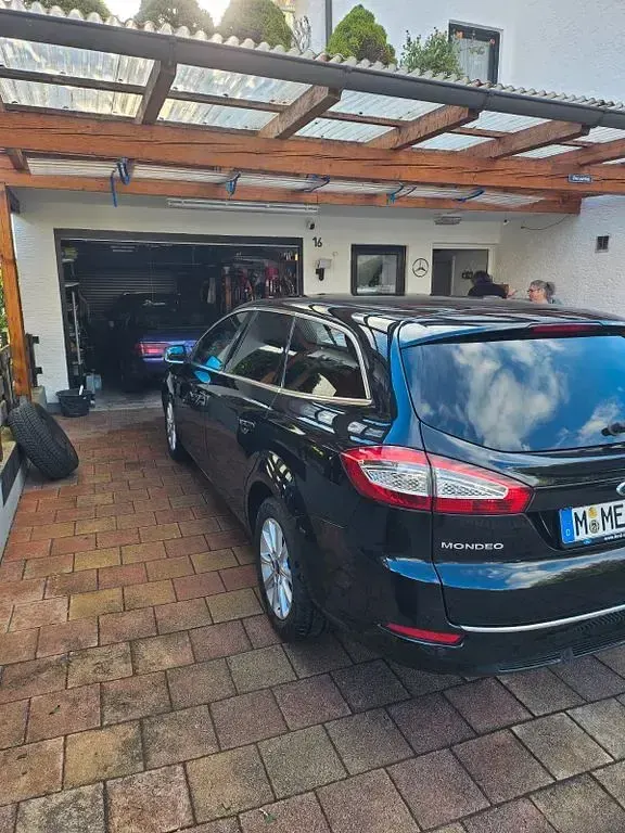 Usata Ford Mondeo Titanium 163 CV (119 kW) 2013 Nero Berlina