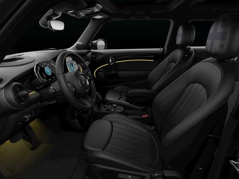 Gebraucht Mini Cooper SE 135 kW (184 PS) 2023 Schwarz Kleinwagen