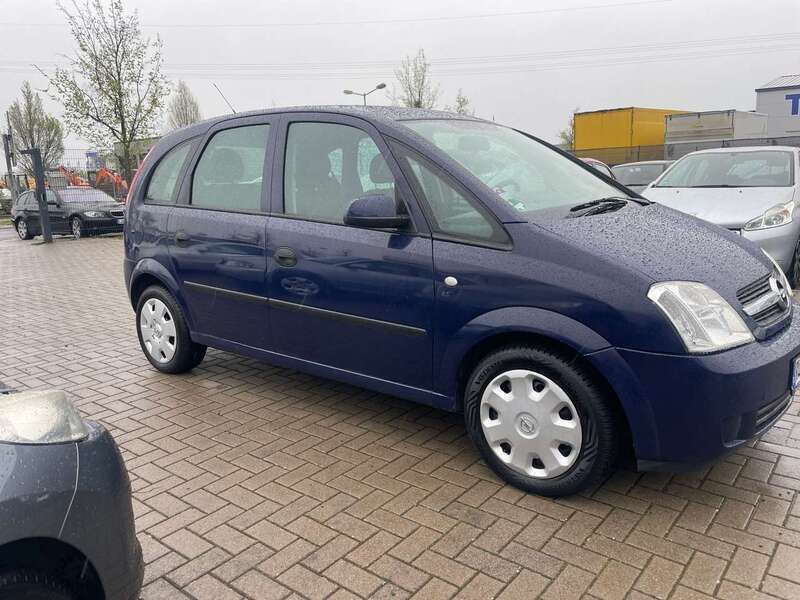 Blau Gebraucht 2004 Opel Meriva Cosmo Van / Kleinbus | 3.200 € (Fairer Preis) - Bild 1/4