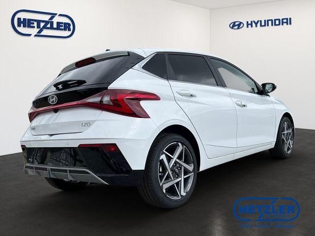 Neu Hyundai i20 Prime 101 PS (74 kW) 2025 Weiß Limousine