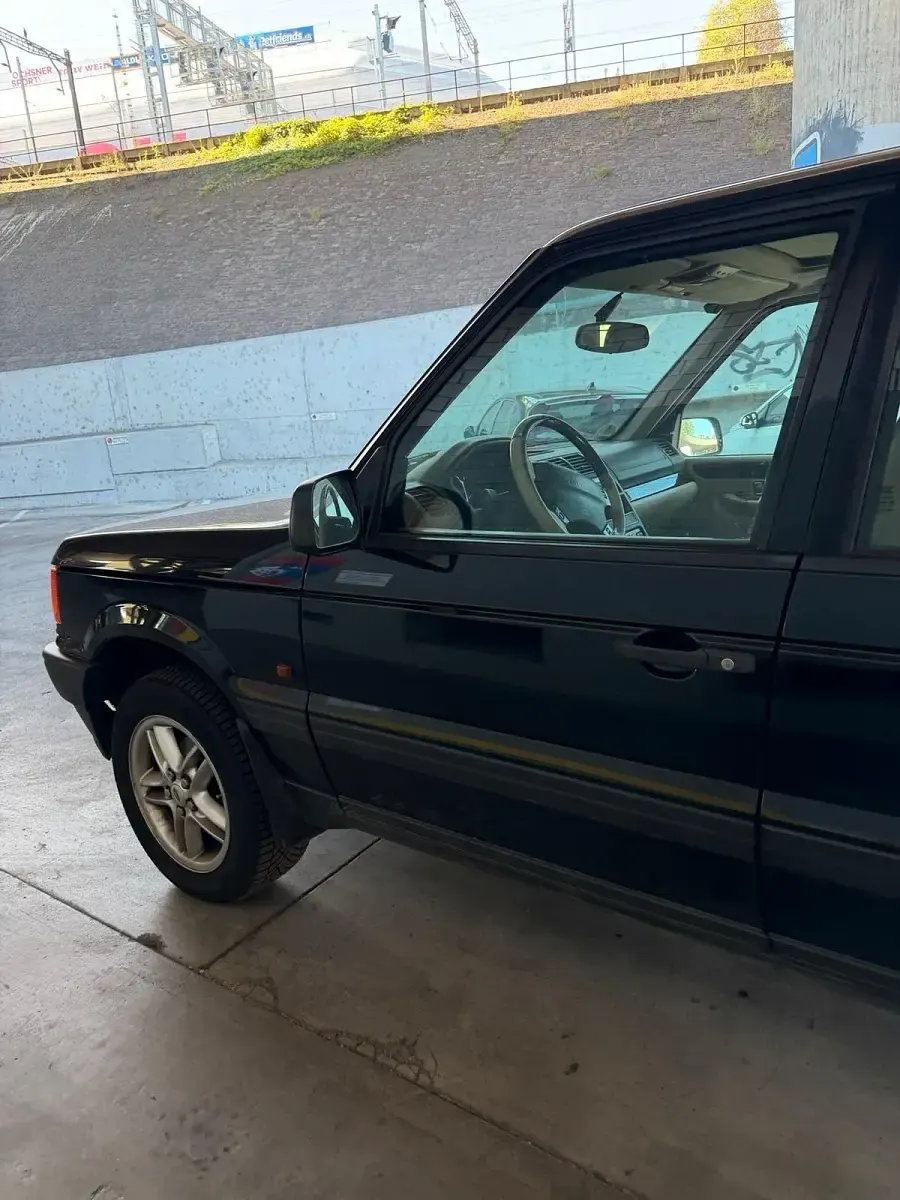 Gebraucht Land Rover Range Rover HSE 218 PS (160 kW) 1999 Schwarz SUV