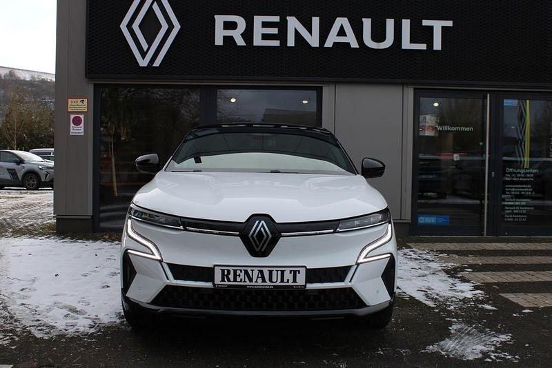 Neu Renault Megane E-Tech Komfort 160 kW (218 PS) 2026 Weiß Limousine