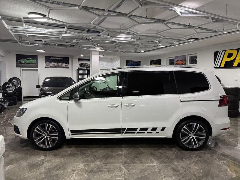 Gebraucht Seat Alhambra 4Drive 177 PS (130 kW) 2019 Weiß Van / Kleinbus