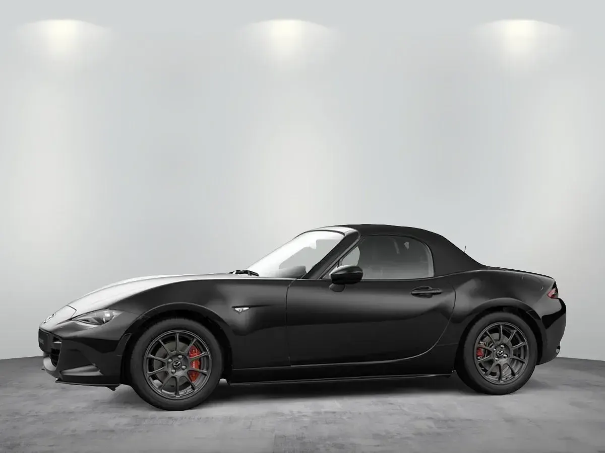 Gebraucht Mazda MX5 132 PS (97 kW) 2026 Jet black Cabrio