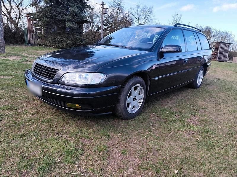 Gebraucht Opel Omega 144 PS (105 kW) 2002 Schwarz Kombi