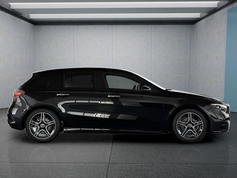 Gebraucht Mercedes A200 150 PS (110 kW) 2024 Schwarz Kleinwagen
