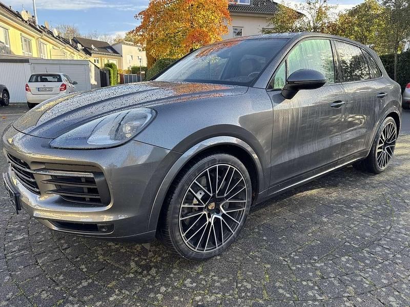 Gebraucht Porsche Cayenne S 441 PS (324 kW) 2020 Quarzitgraumetallic SUV