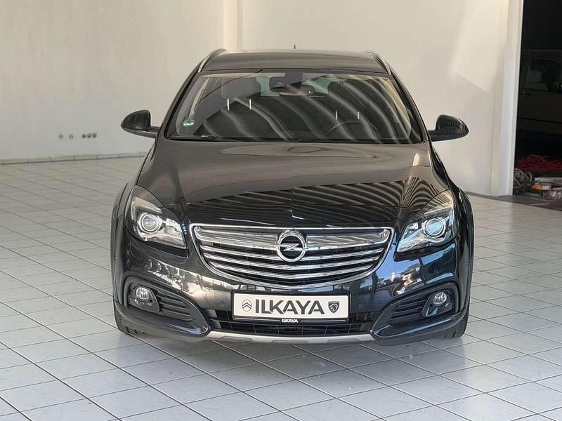 Gebraucht Opel Insignia Country Tourer 170 PS (125 kW) 2015 Graphitschwarz/carbon flash/mi Kombi