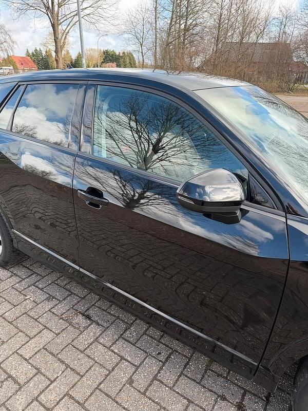 Gebraucht Audi Q2 116 PS (85 kW) 2016 Schwarz SUV