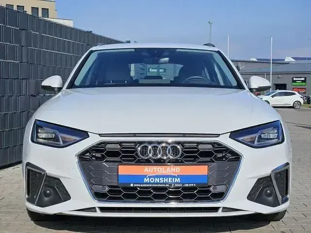 Gebraucht Audi A4 S-Line 100 PS (73 kW) 2022 Schwarz Kombi