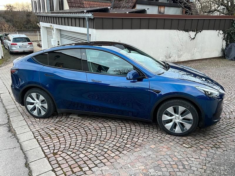 Gebraucht Tesla Model Y 219 kW (299 PS) 2023 Blau SUV