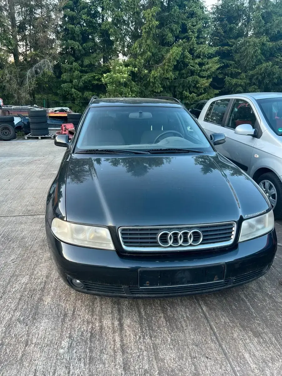 Gebraucht Audi A4 180 PS (132 kW) 1999 Schwarz Kombi