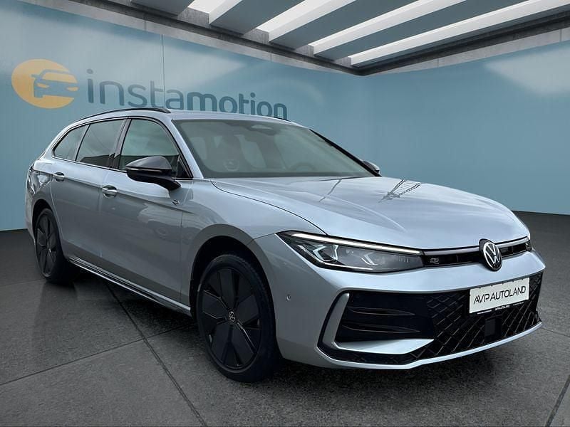 Gebraucht VW Passat 272 PS (200 kW) 2025 Silber Kombi