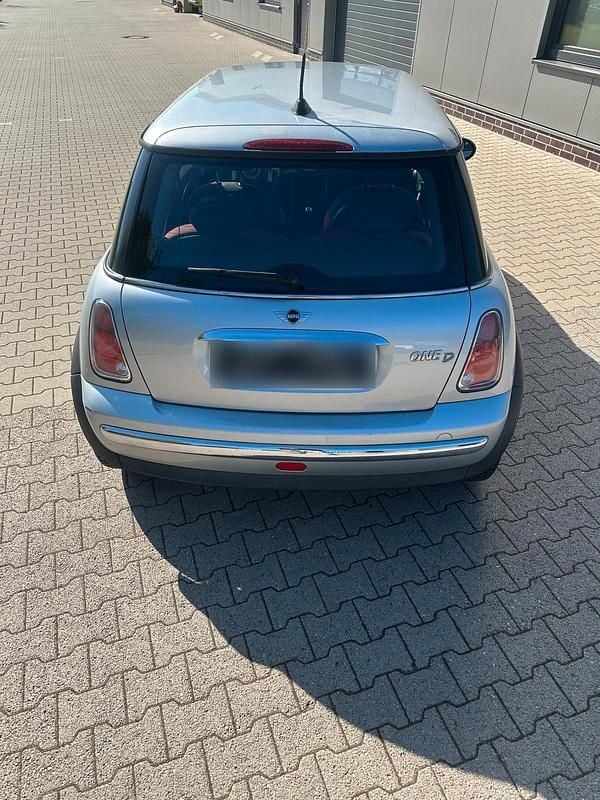 Usata Mini Cooper 88 CV (64 kW) 2005 Argento Utilitaria