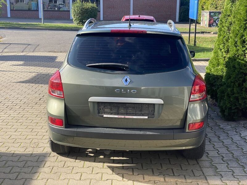 Gebraucht Renault Clio II Dynamique 101 PS (74 kW) 2008 Olive grey Kleinwagen