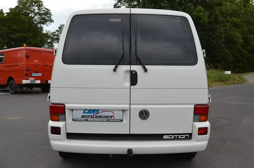 Gebraucht VW T4 102 PS (75 kW) 2003 Weiß Van