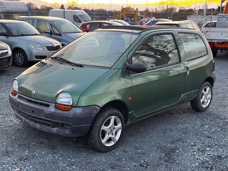 Grün Gebraucht 1998 Renault Twingo Kleinwagen | 490 € (Superpreis) - Bild 1/4