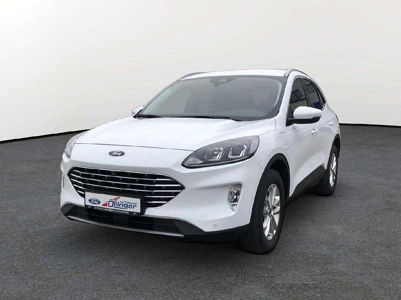 Gebraucht Ford Kuga Titanium 152 PS (111 kW) 2022 Frostweiß SUV