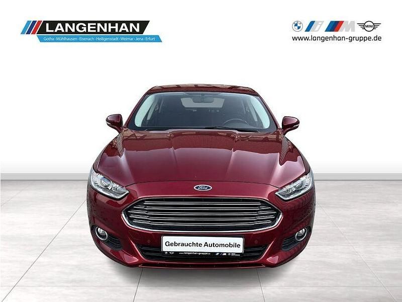 Gebraucht Ford Mondeo Business Edition 160 PS (117 kW) 2017 Rot Limousine