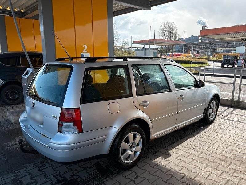 Gebraucht VW Golf IV 105 PS (77 kW) 2003 Silber Kombi
