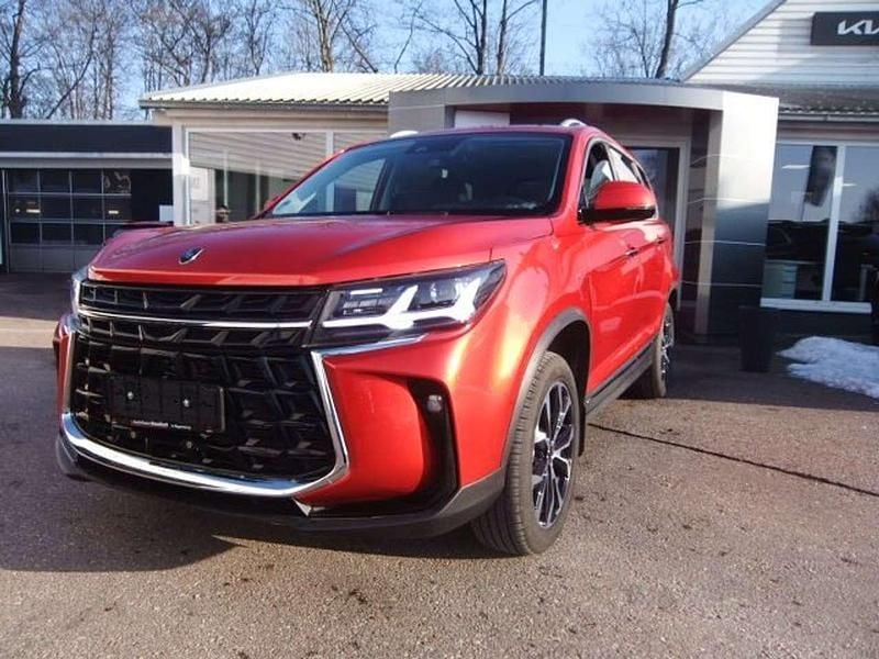 Gebraucht DFSK Forthing 3 163 PS (119 kW) 2025 Rot SUV