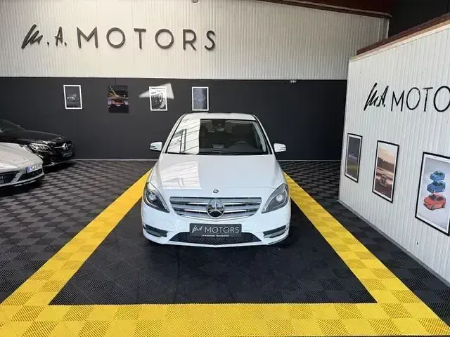 Gebraucht Mercedes B220 184 PS (135 kW) 2013 Weiß Kleinwagen