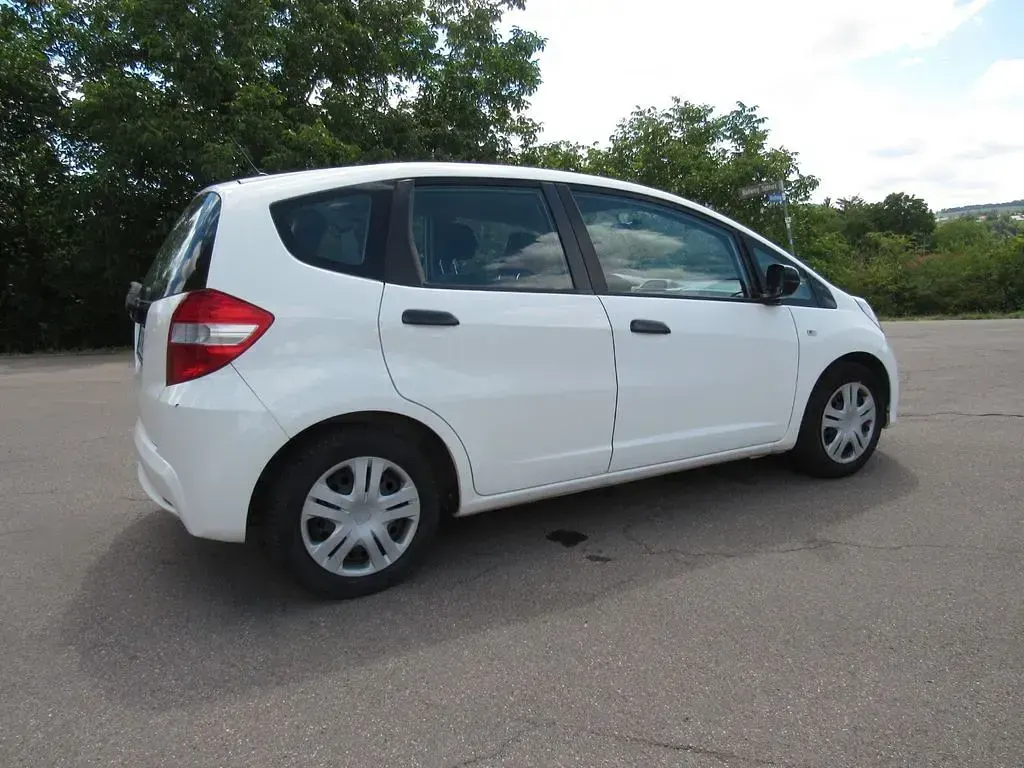 Gebraucht Honda Jazz 90 PS (66 kW) 2014 Weiß Kleinwagen