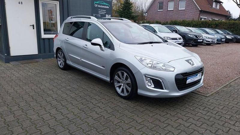 Gebraucht Peugeot 308 SW Family 120 PS (88 kW) 2012 Grau Kombi