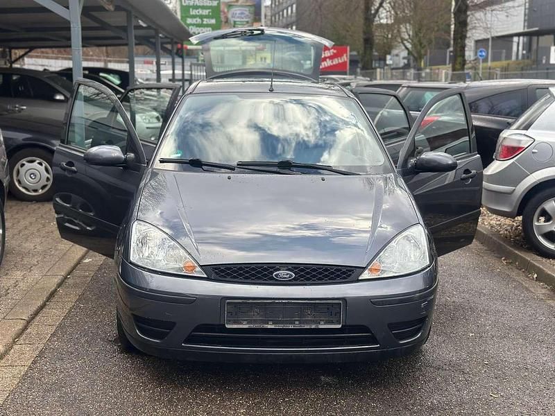 Gebraucht Ford Focus Finesse 75 PS (55 kW) 2002 Grau Limousine