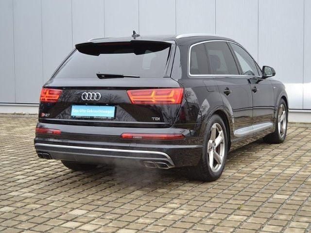 Gebraucht Audi SQ7 Design 435 PS (319 kW) 2017 Orcaschwarz metallic SUV