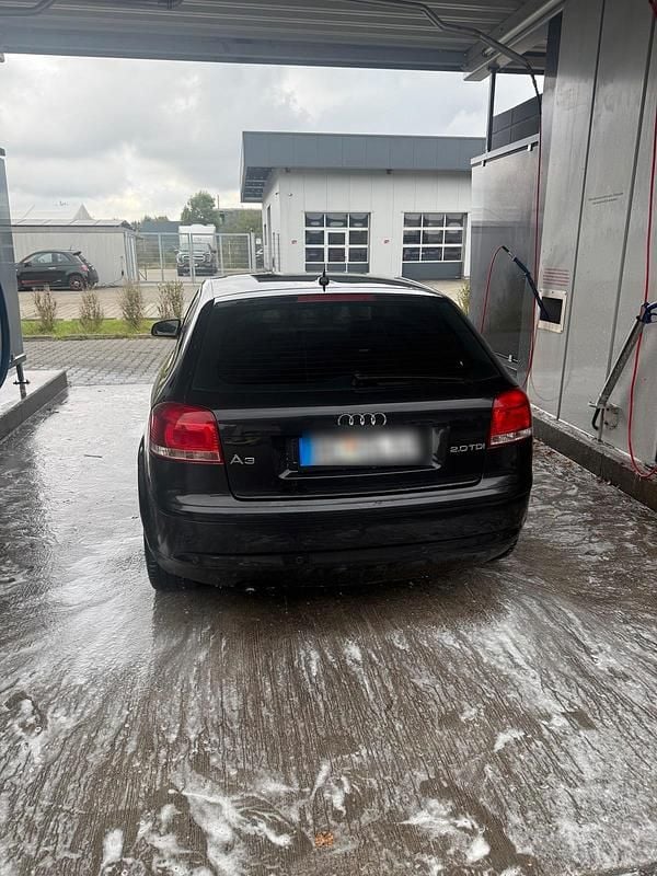 Schwarz Gebraucht 2004 Audi A3 Kleinwagen | 2.500 € (Superpreis) - Bild 1/4