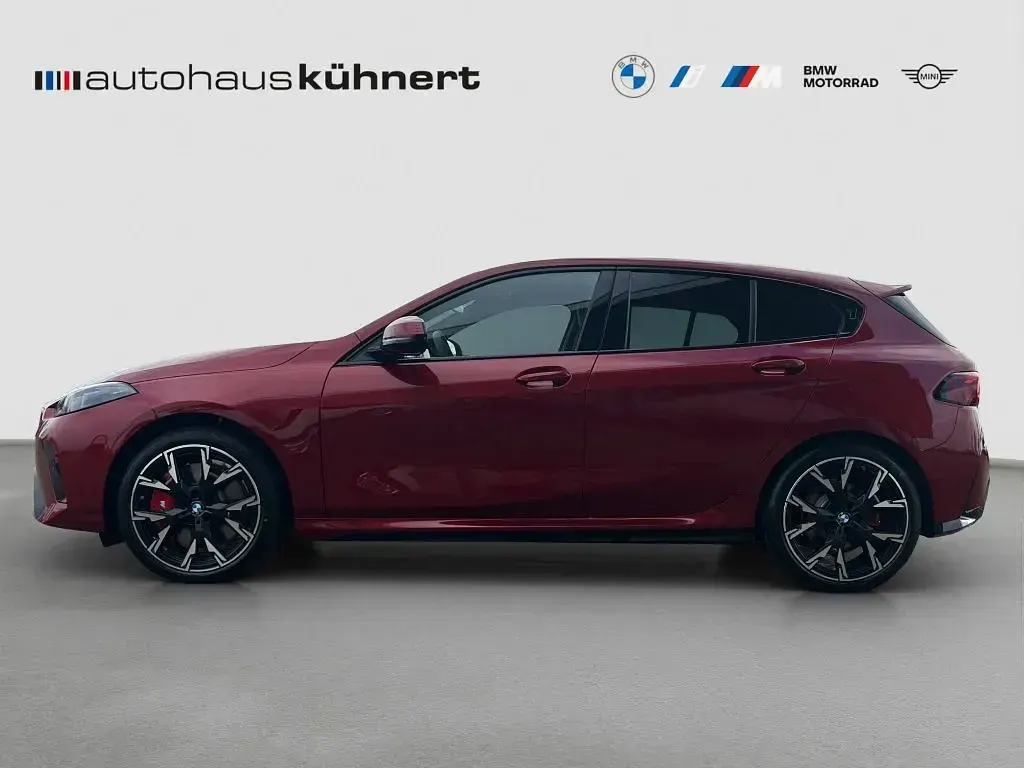 Gebraucht BMW 123 M Sport 204 PS (150 kW) 2026 Rot Kleinwagen