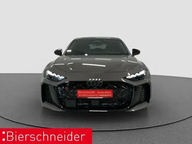 Gebraucht Audi RS5 Sport 639 PS (469 kW) 2026 Gruen Limousine