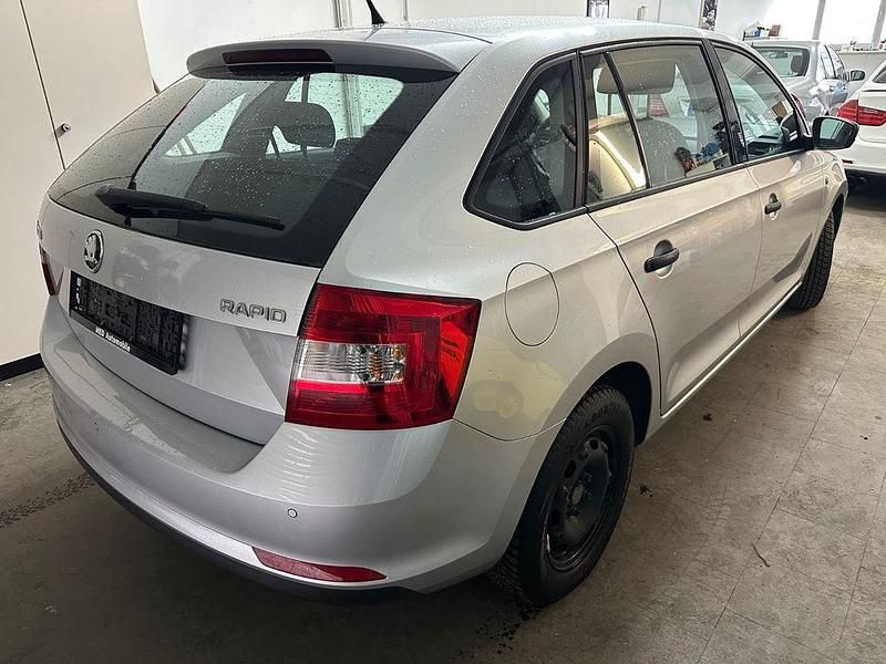 Gebraucht Skoda Rapid Cool Edition 86 PS (63 kW) 2015 Silber Kleinwagen