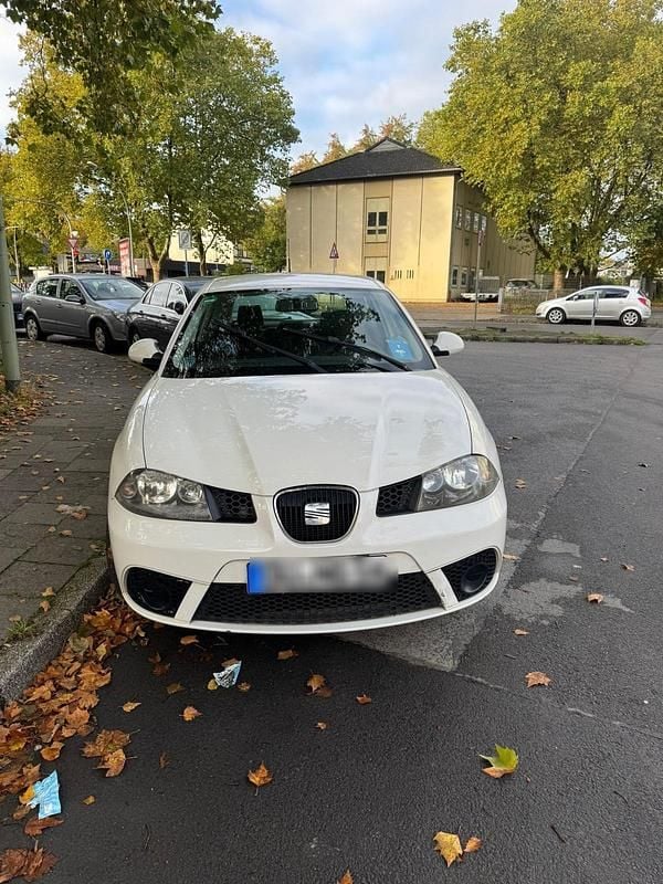 Weiß Gebraucht 2008 Seat Ibiza Kleinwagen | 550 € (Superpreis) - Bild 1/4