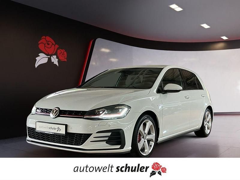 Pure white Gebraucht 2019 VW Golf VII GTI Limousine | 22.490 € (Fairer Preis) - Bild 1/4