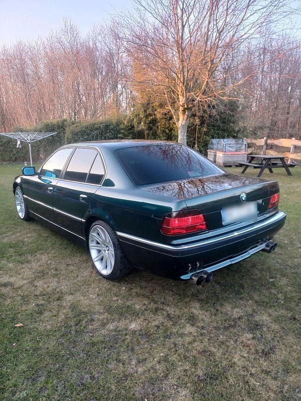 Gebraucht BMW 735 234 PS (172 kW) 1996 Grün Limousine