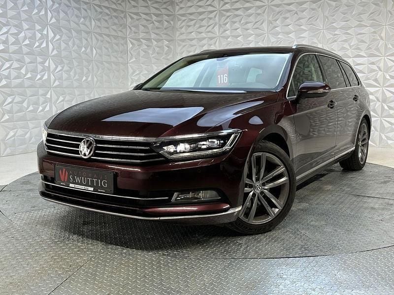 Rot Gebraucht 2015 VW Passat Highline Kombi | 14.500 € (Fairer Preis) - Bild 1/4