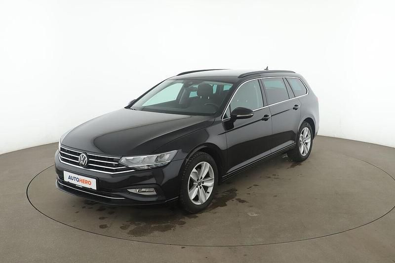 Gebraucht VW Passat Business 200 PS (147 kW) 2023 Kombi