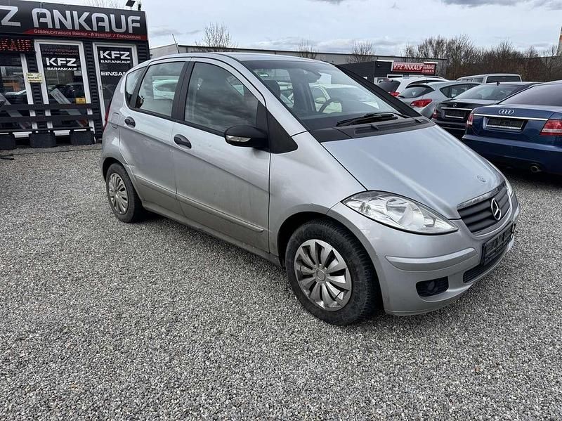 Gebraucht Mercedes A180 109 PS (80 kW) 2006 Polarsilber  metalliclack Kleinwagen