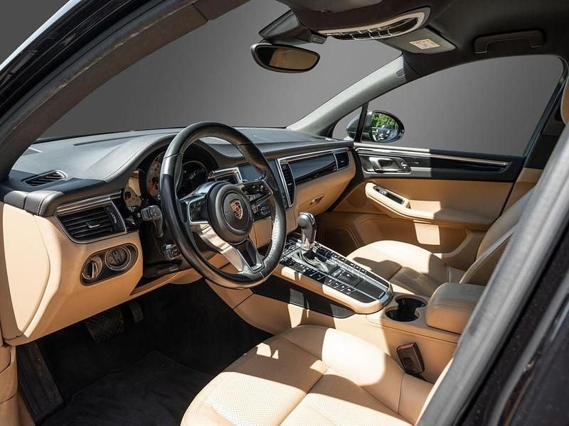 Gebraucht Porsche Macan 252 PS (185 kW) 2017 Schwarz SUV
