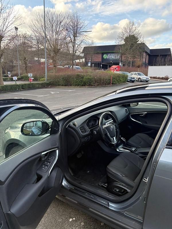 Gebraucht Volvo V40 CC 150 PS (110 kW) 2016 Grau Kombi