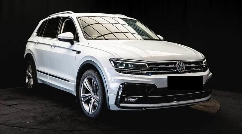 Gebraucht VW Tiguan Highline 210 PS (154 kW) 2019 White silver SUV