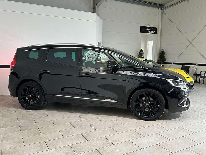 Gebraucht Renault Grand Scénic Black Edition 150 PS (110 kW) 2019 Schwarz Van / Kleinbus