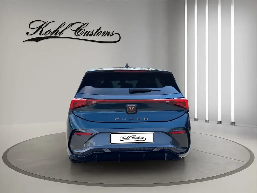 Gebraucht Cupra Born 150 kW (204 PS) 2022 Blau Kleinwagen