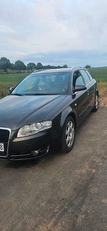 Braun Gebraucht 2007 Audi A4 Sport Limousine | 2.900 € (Superpreis) - Bild 1/4