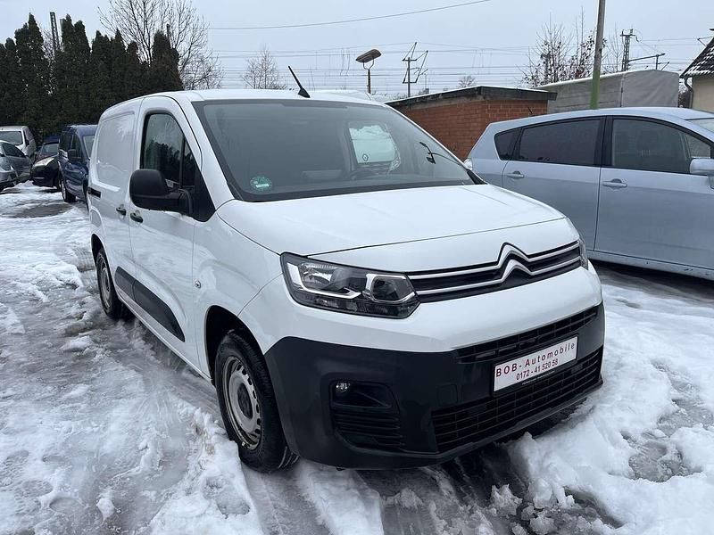 Gebraucht Citroën Berlingo 75 PS (55 kW) 2021 Lack weiss banquise Van / Kleinbus