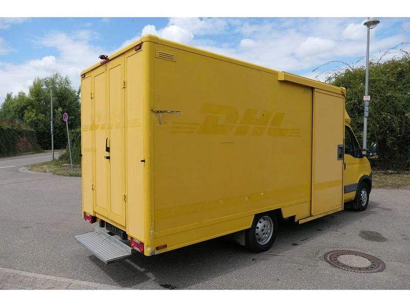 Gebraucht Iveco Daily 106 PS (77 kW) 2012 Gelb Van